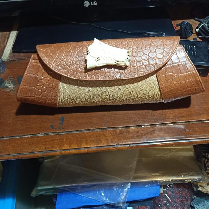 Tas anyaman rotan kecil warna coklat