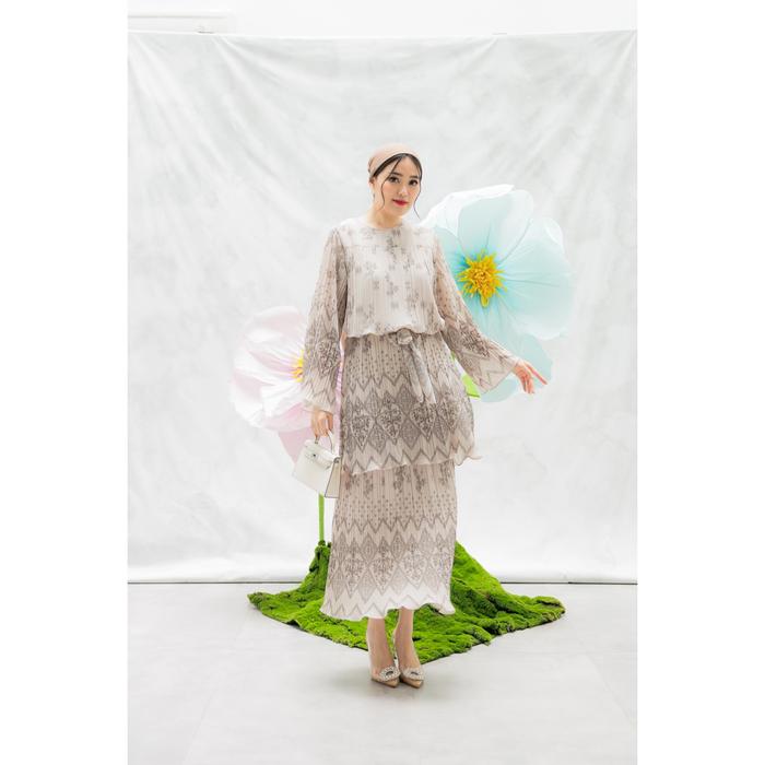 OFEYA - Chayra Layer Ceruty Gamis - Kaftan - Baju Lebaran Wanita - Gamis Modern