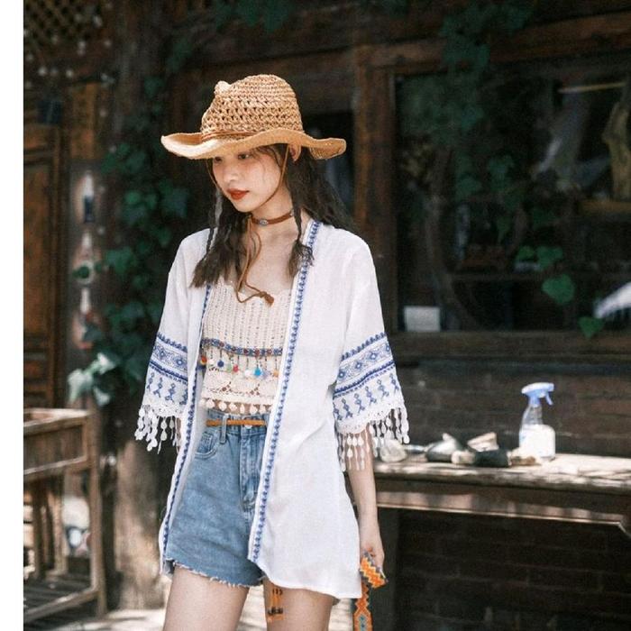 Baju Luaran Wanita Outer Kimono Boho Bohemian Putih Lace Tassel White