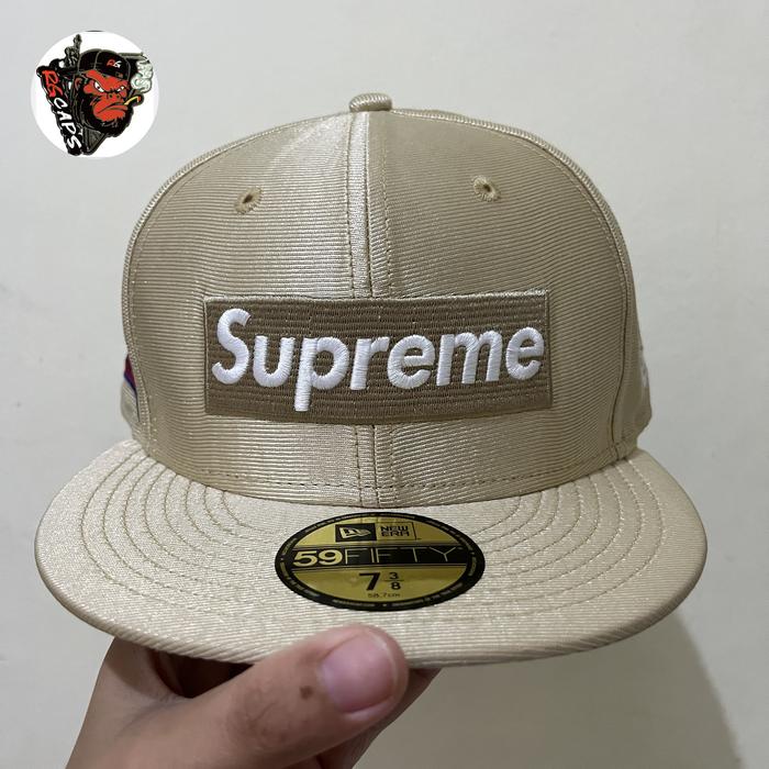 Topi New Era Supreme Dazzle Box Gold size 7 3/8