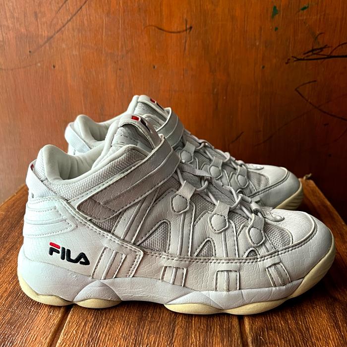 Sepatu Second Original Fila Spaghetti Size 35/22cm