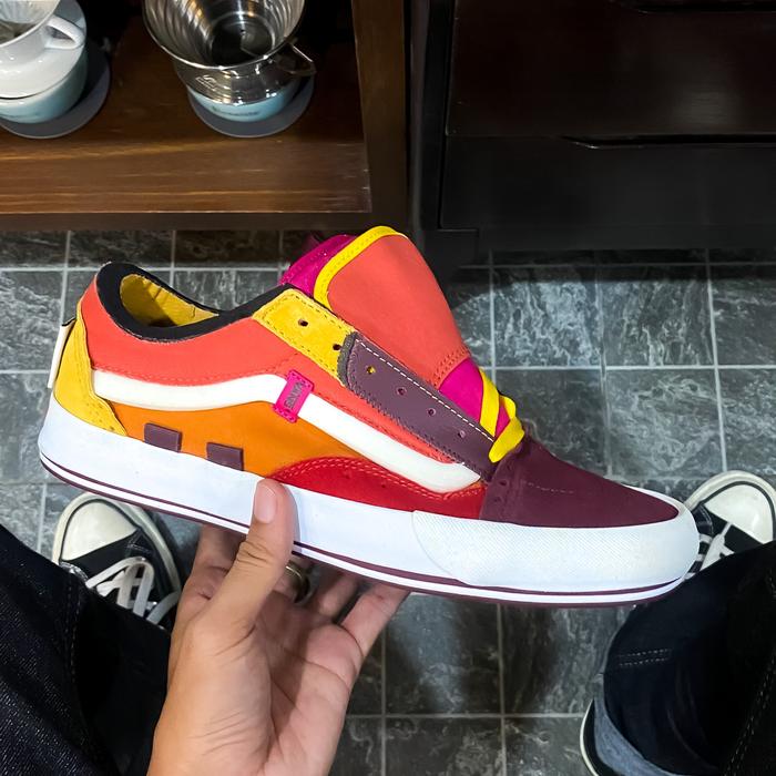 VANS OLD SKOOL CAP PORT ROYAL  BNIB 100% ORIGINAL PT.NAVYA RETAIL INDONESIA.
