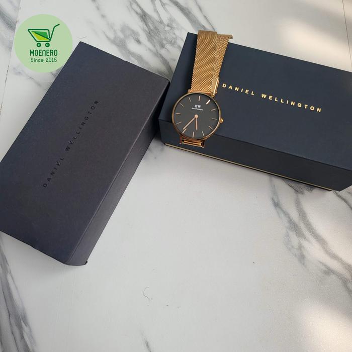 Jam Tangan Wanita DW Asli beli di Mall Grand Indonesia bonus gelang emas
