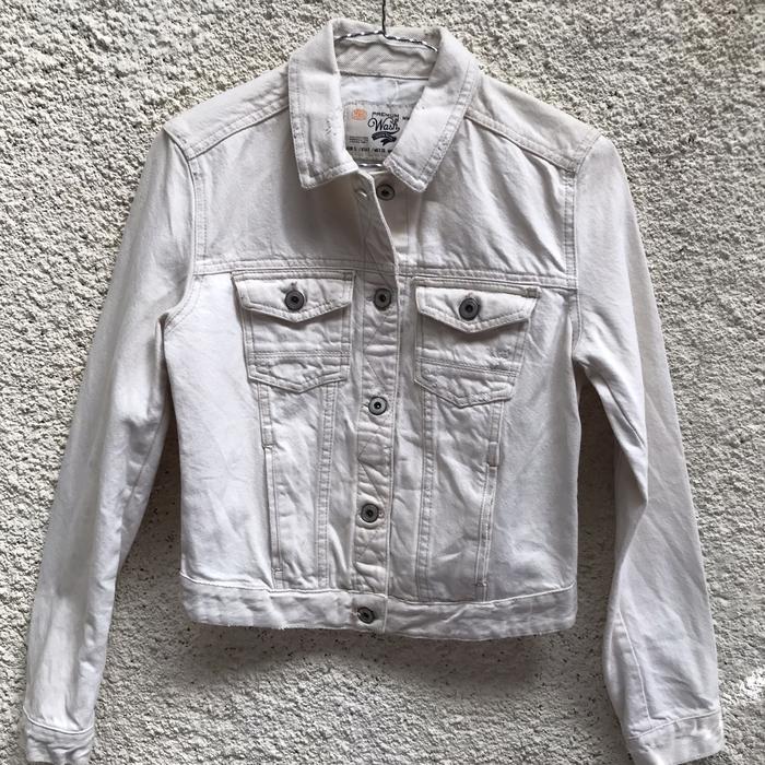 Zara cream ripped denim jacket