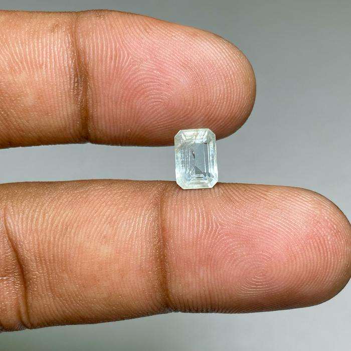 Natural Aquamarine Beryl Batu Aquamarine Beryl Goshenite beryl