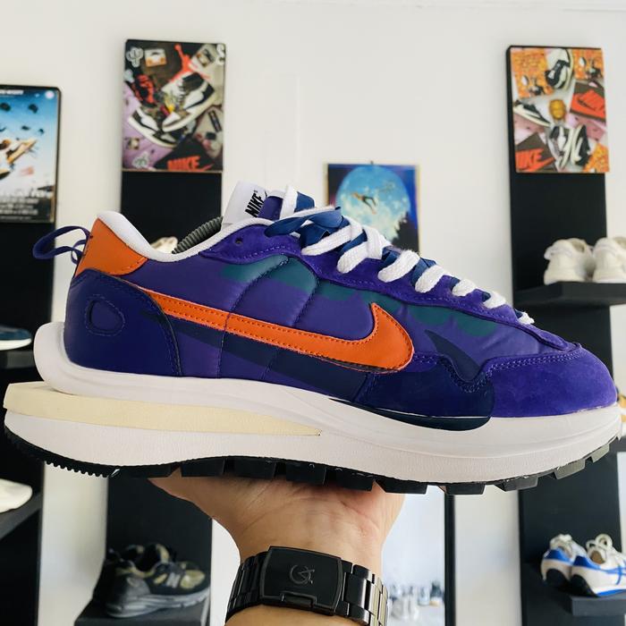 Ni** Vaporwaffle sacai Dark Iris sneakers