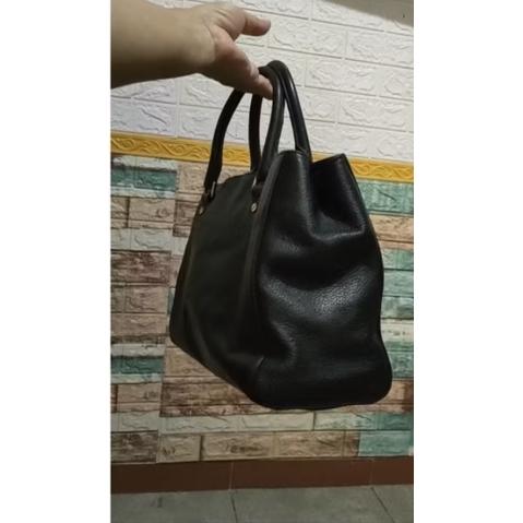 Preloved Tas tote MK, bahan kulit asli