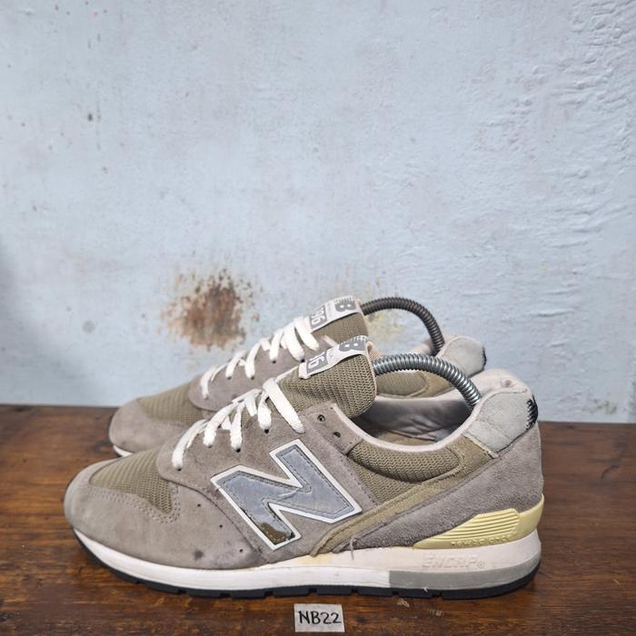 SSepatu second original New balance 990 USA size 40