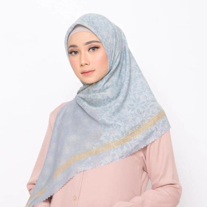 Hijab Bia X Ratna Galih Spanyol Silver Gray Scarf Segi Empat