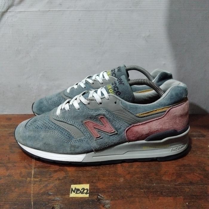 sepatu second ori new balance 997 USA size 42