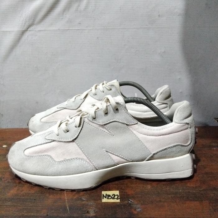 sepatu second ori new balance 327 size 45