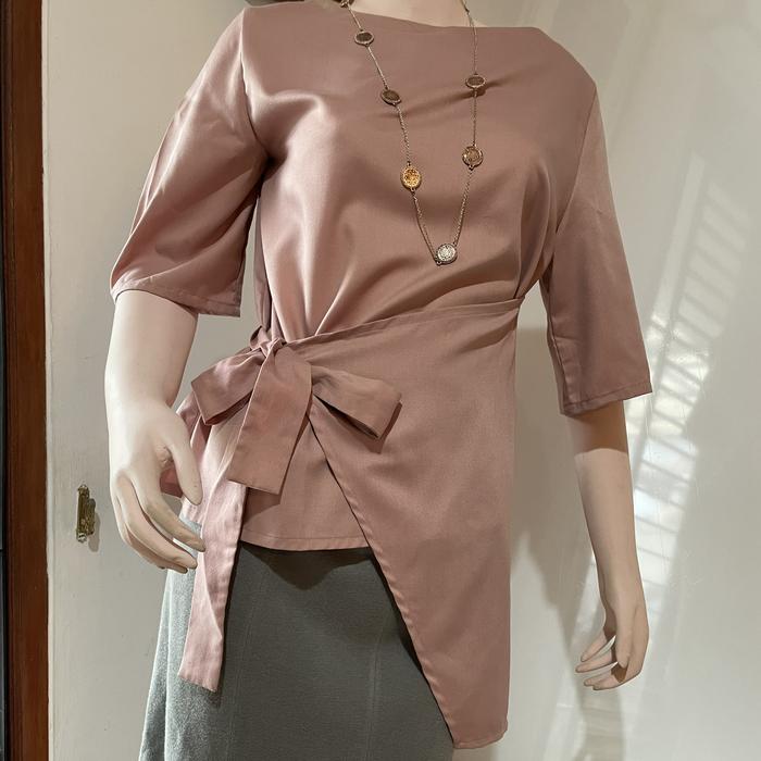 Blouse dusty pink preloved