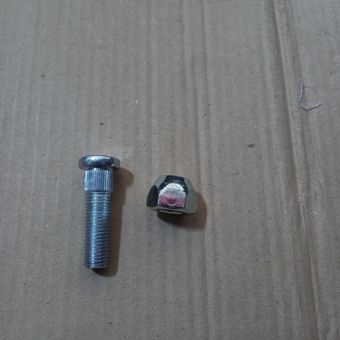 Baut +Mur Roda Mobil Timor