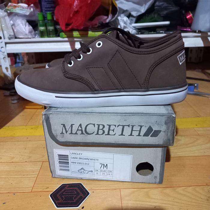 macbeth langley dark brown white