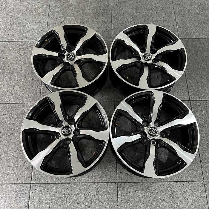 Velg Bekas Innova Venturer (114,3-5-17)