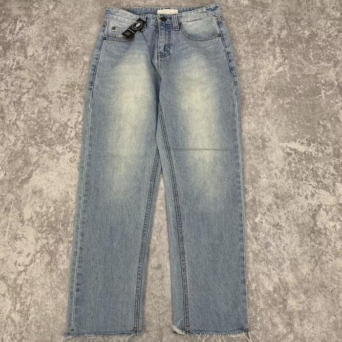 jeans thrift merk plac terkeren