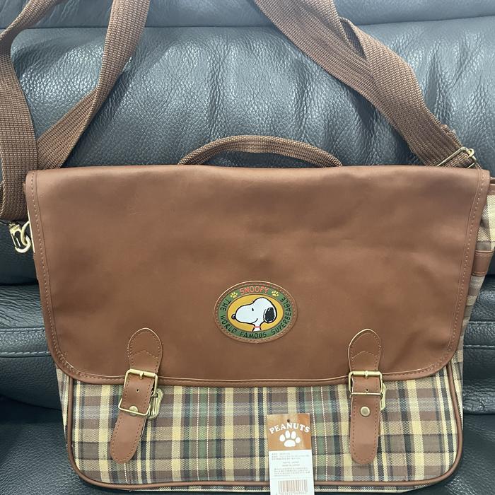 snoopy 3 ways bag / snoopy backpack / snoopy shoulder bag / snoopy office bag