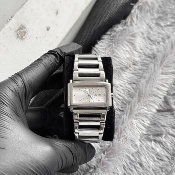 (Barunya 1,8jt) Jam Tangan Tank Vintage Esprit Original
