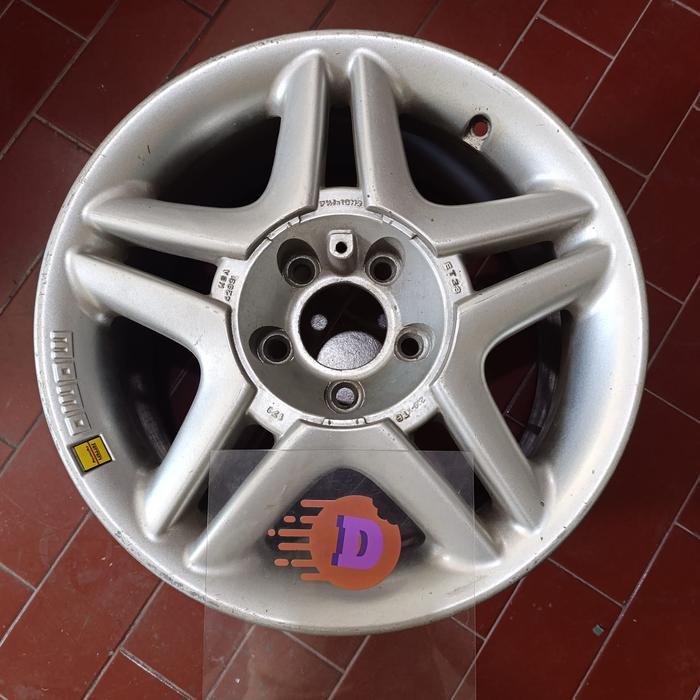 Velg Momo Ferrari Bijian Eceran Serep Satuan Cadangan R16 5x112 Mercy Mercedes Benz Kijang Innova Er