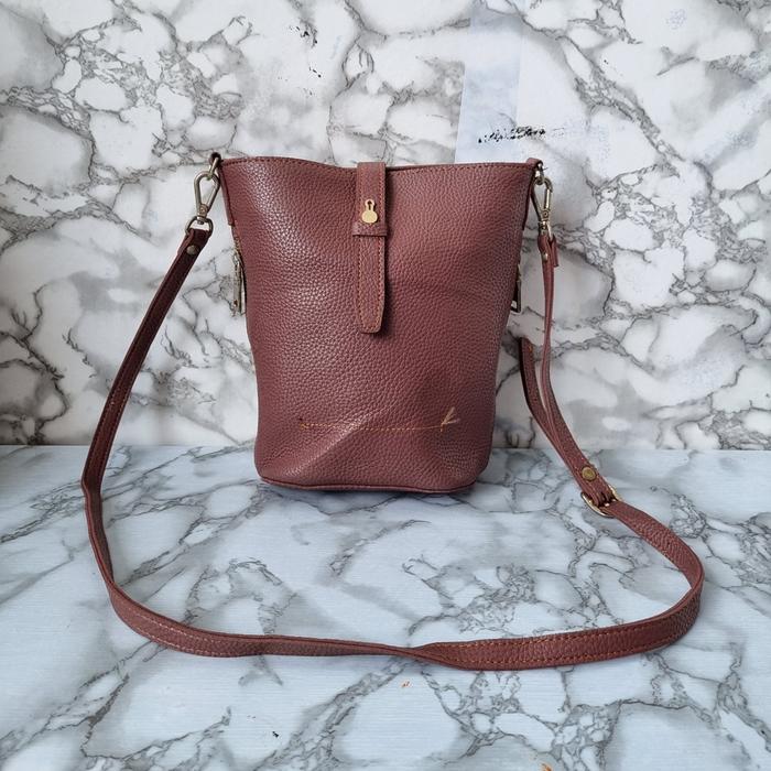 TAS SLING WANITA SECOND IMPORT / TAS SELEMPANG HP WANITA