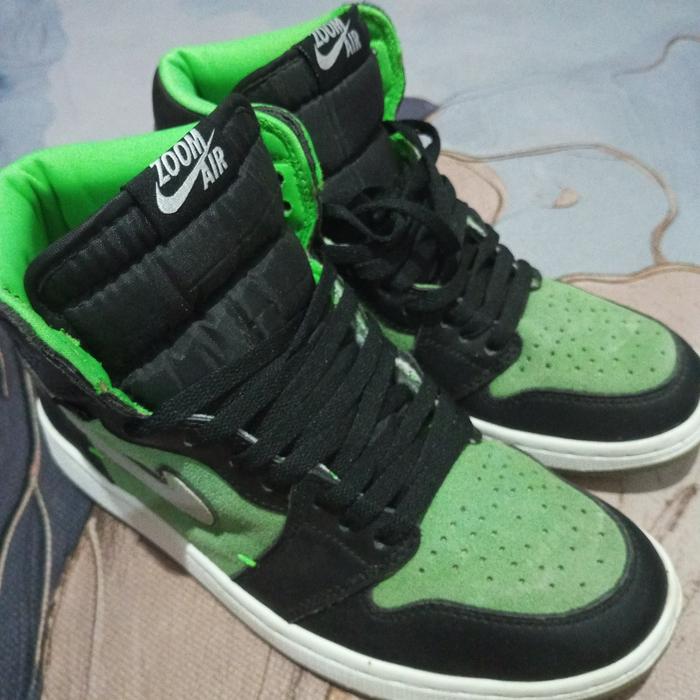 Sepatu Branded Air Jordan Suede Zoom Hijau Size 41 (Second)