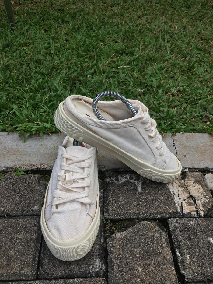 Sepatu Second Original Slip On ZARA