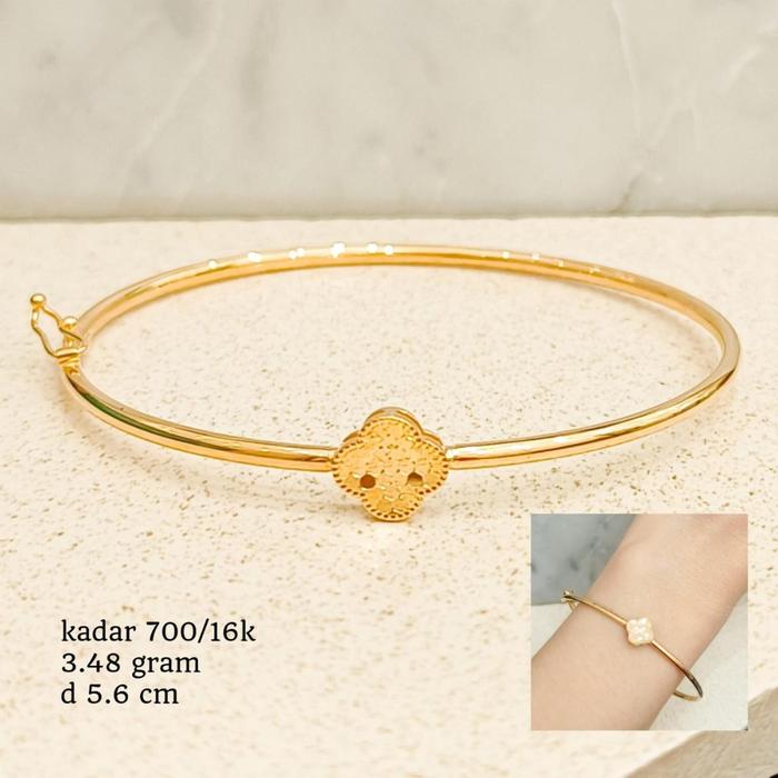 Gelang bunga clover Emas asli Kadar 700 16 Karat Emas 22 makassar