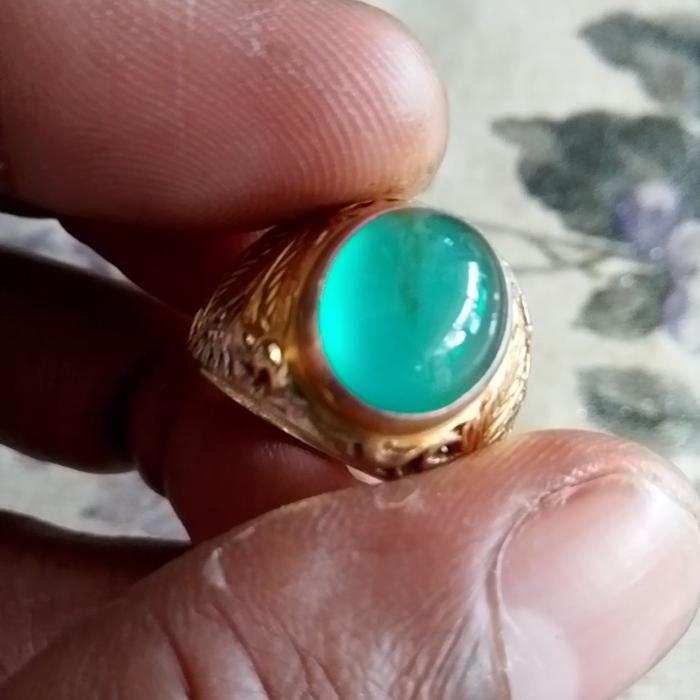 batu bacan doko giwang natural.