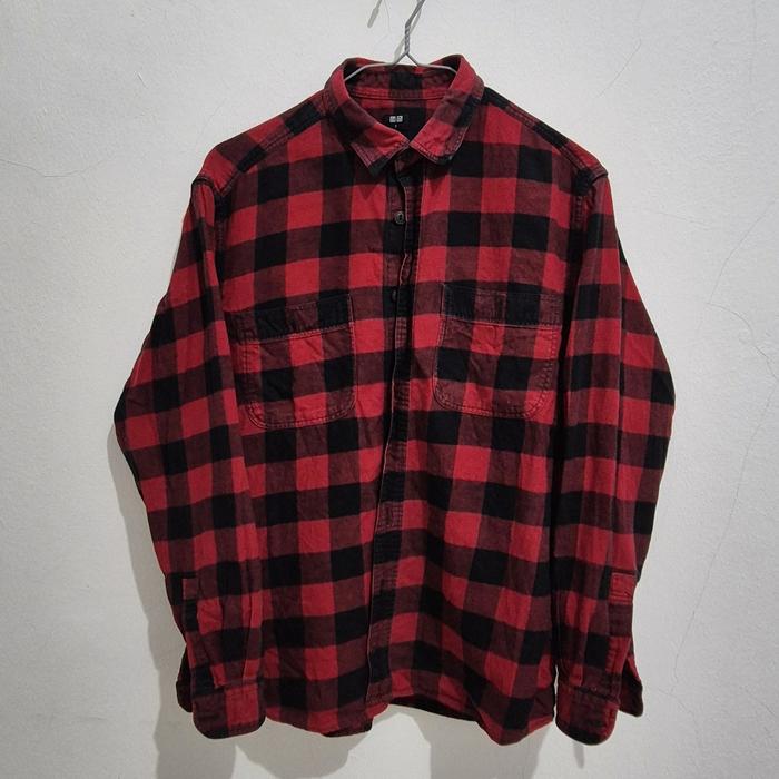 Kemeja Flanel Uniqlo Original size S Second