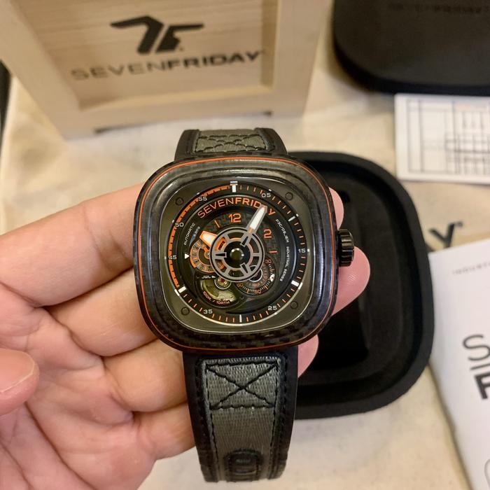 SEVENFRIDAY SF P3C/09 Series Orange Carbon Edition SEVEN FRIDAY