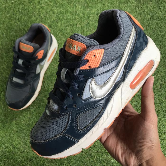 N1K3 Air Max Ivo sneakers preloved size 36,5