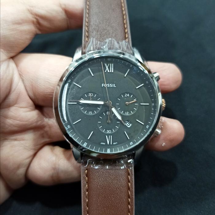 Jam Tangan Pria FL Ne*tra FS5408 Chronograph Black Dial Silver Dark Brown Leather