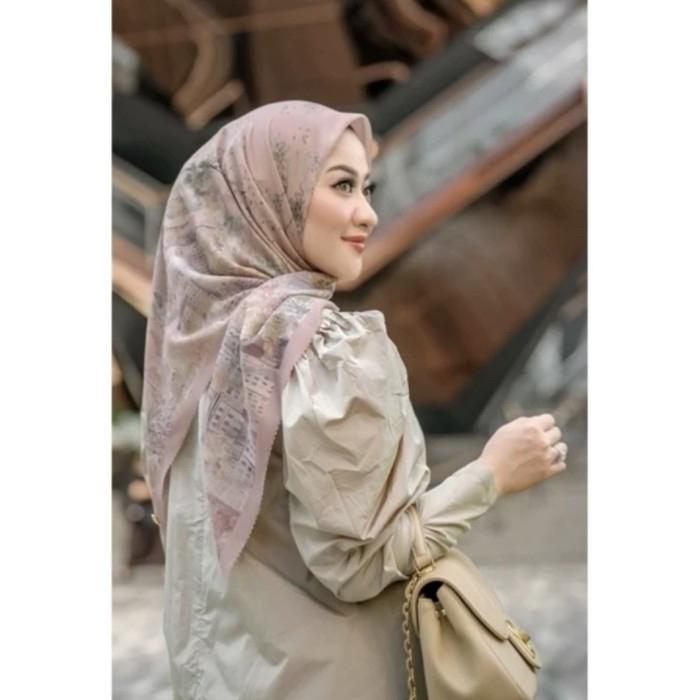 Buttonscarves New York Bowery