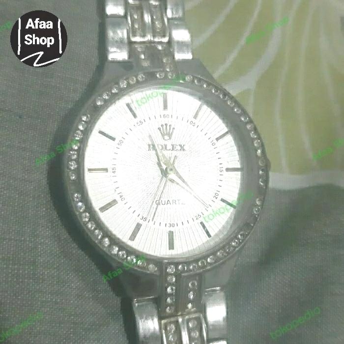 Jam tangan wanita analog preloved stainless steel back water resistance