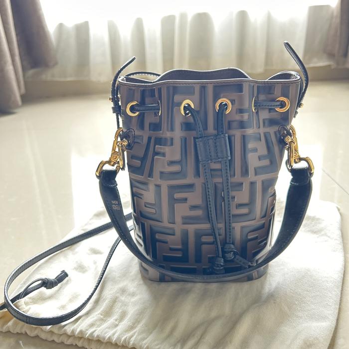 TAS FENDI MON TRESOR EXCELLENT CONDITION