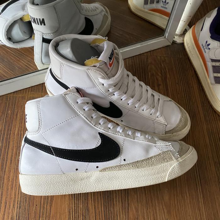 Nike blazer mid 77 vtg white black casual original murah - sneakers second market