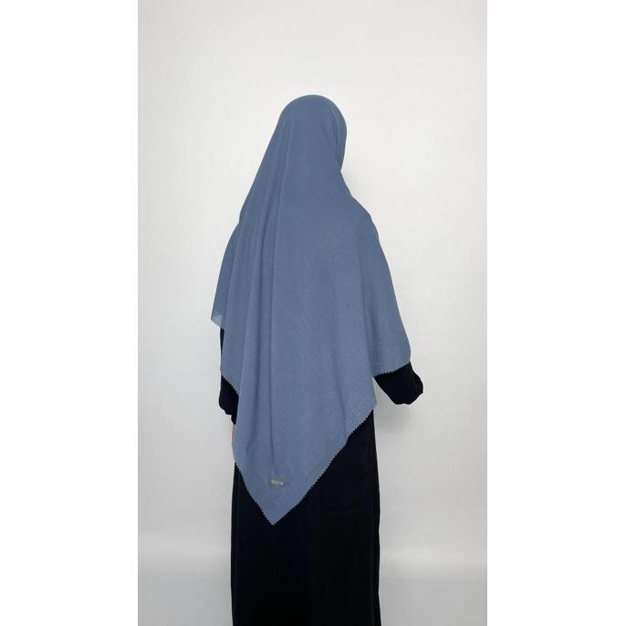 Aira Voal Square Syari (Hijab Segiempat Jumbo 150x150 cm) - Zeqa Official