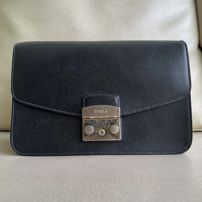 Authentic Furla Metropolis Shoulder
