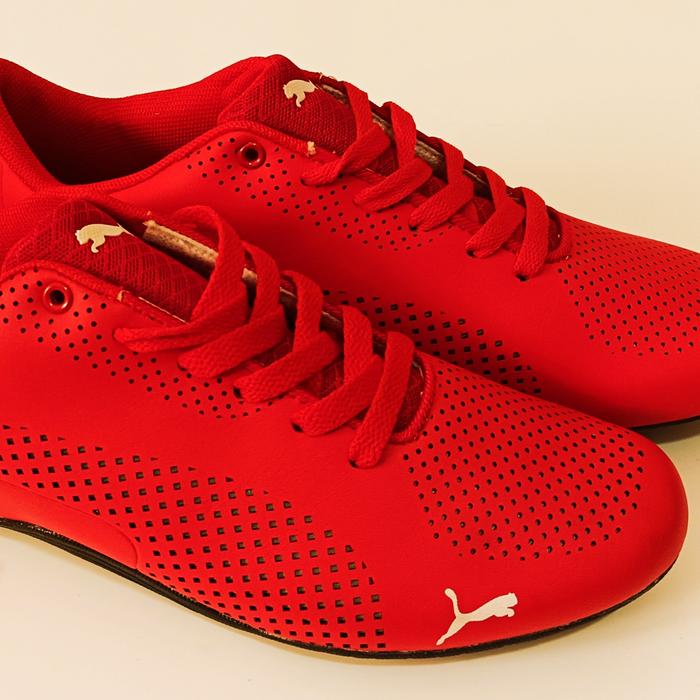 RED PUMA FERRARI DRIFT 5 100℅ AUTHENTIC ORIGINAL