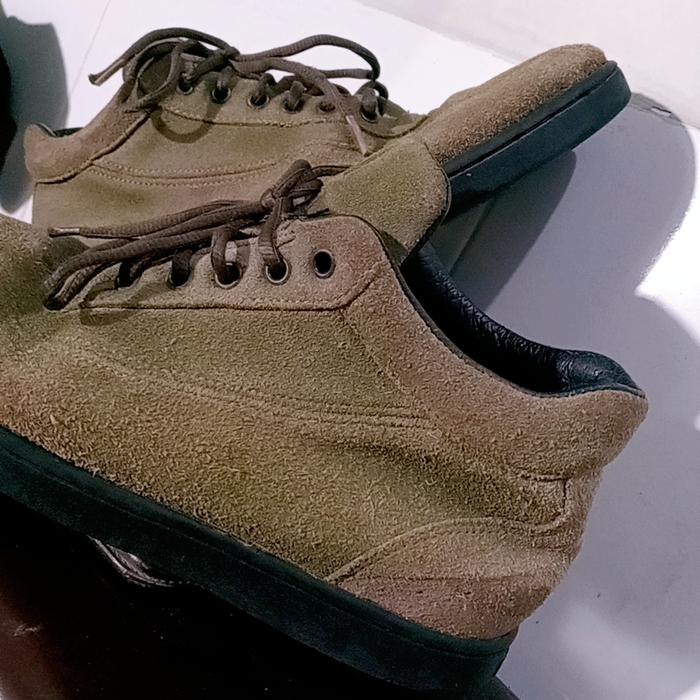 Sepatu Boots Kulit Geox No 41