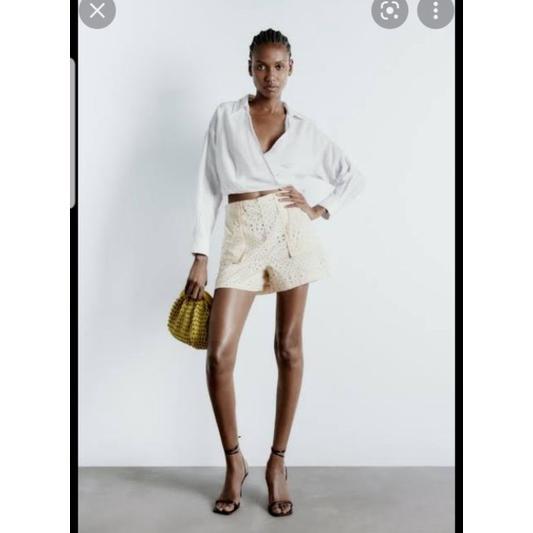 Zara eyelet shorts broken white celana pendek wanita putih tulang cream