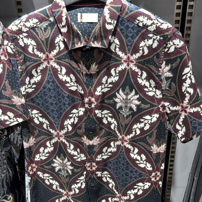MOC Kemeja Batik Pria Lengan Pendek Original slimfit
