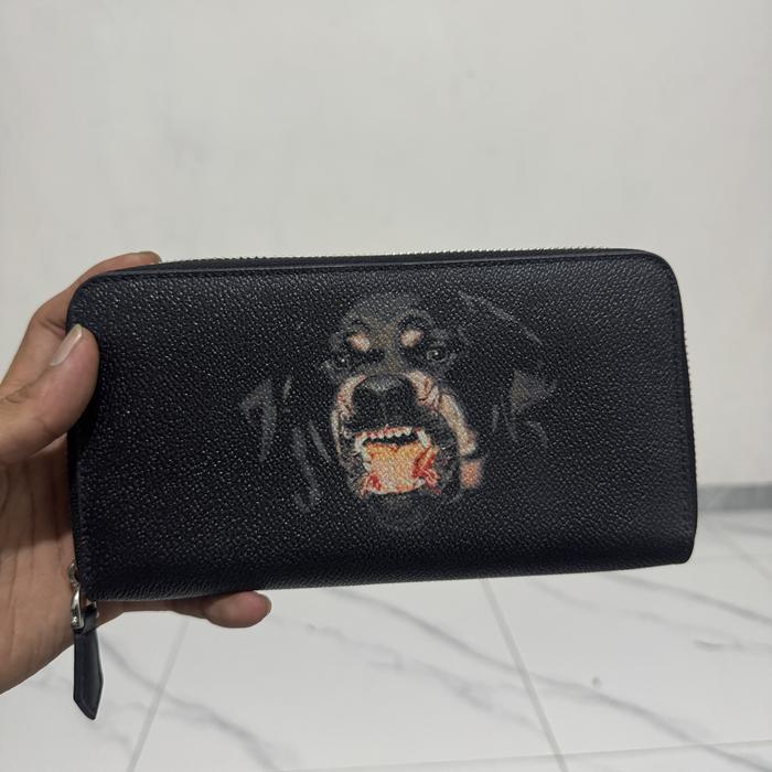 Dompet Givenchy original