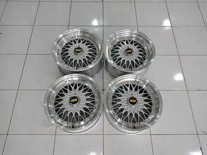 Pelek Racing BBS RS Ring 17x7,5/8,5 Lubang 4 Model Celong Cocok Untuk Corolla Vios Yaris