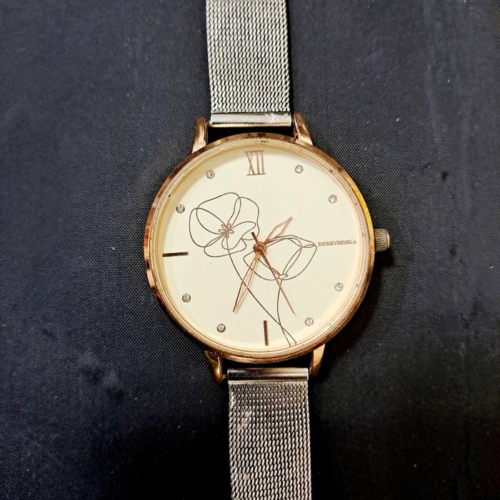 Jam Wanita Merk BERRYBENKA Original Seken Preloved
