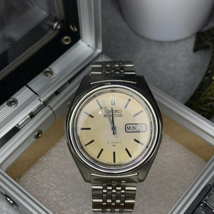 SEIKO 5ACTUS JDM SUNBURST DIAL