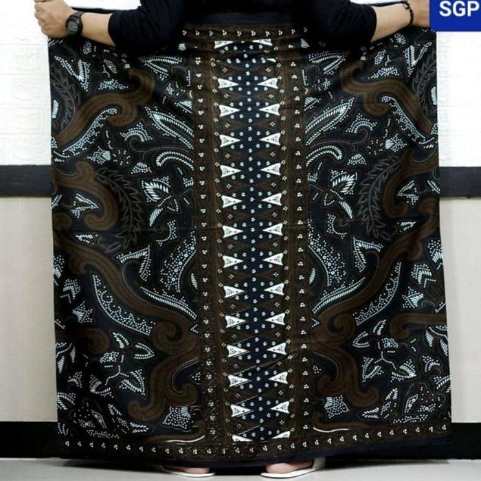 Sarung Batik Pria // Sarung Gus Iqdam // Sarung Bakaran // Sarung Batik Bakaran Pati // Sarung Santr