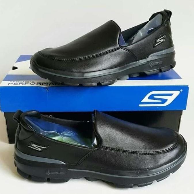 ready Sepatu Skechers Pria / Sepatu Kerja / Sepatu Kulit / skecher /skecther