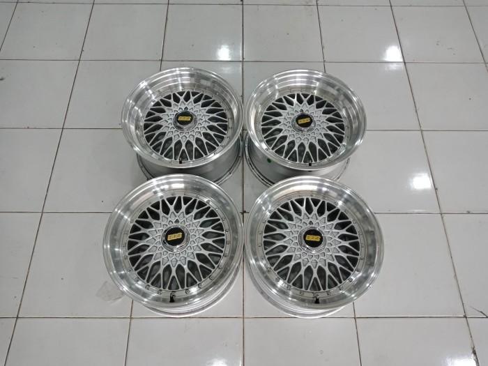 Velg Mobil Second BBS RS Ring 17x7,5/8,5 Lubang 4 Model Celong Cocok Untuk KIjang Avanza Livina