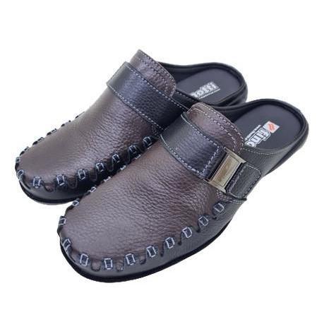 Sepatu sandal kulit Finotti DV-01